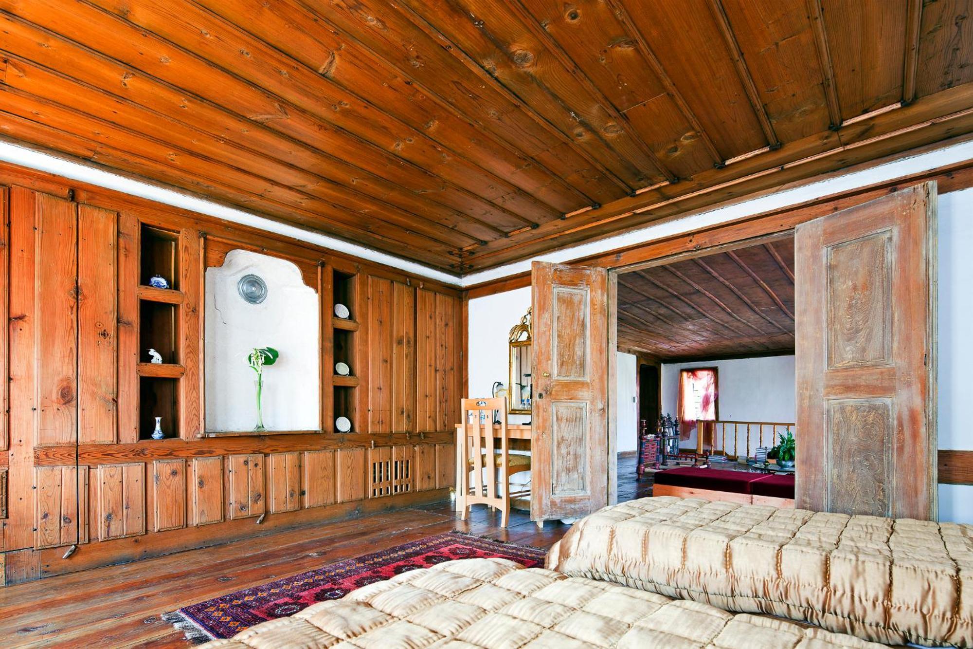 מלון Gulevi סאפראנבולו מראה חיצוני תמונה